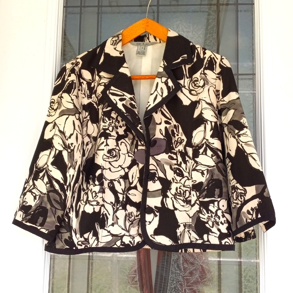 Mac&Jac Jackets & Blazers - Mac & Jac Black Cream 100%Silk Fully Lined Cloth Button Lightweight Blazer Size8